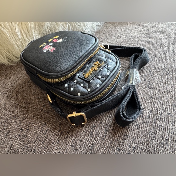Disney Black Crossbody Bag with Mickey & Minnie NWT - Picture 4 of 4